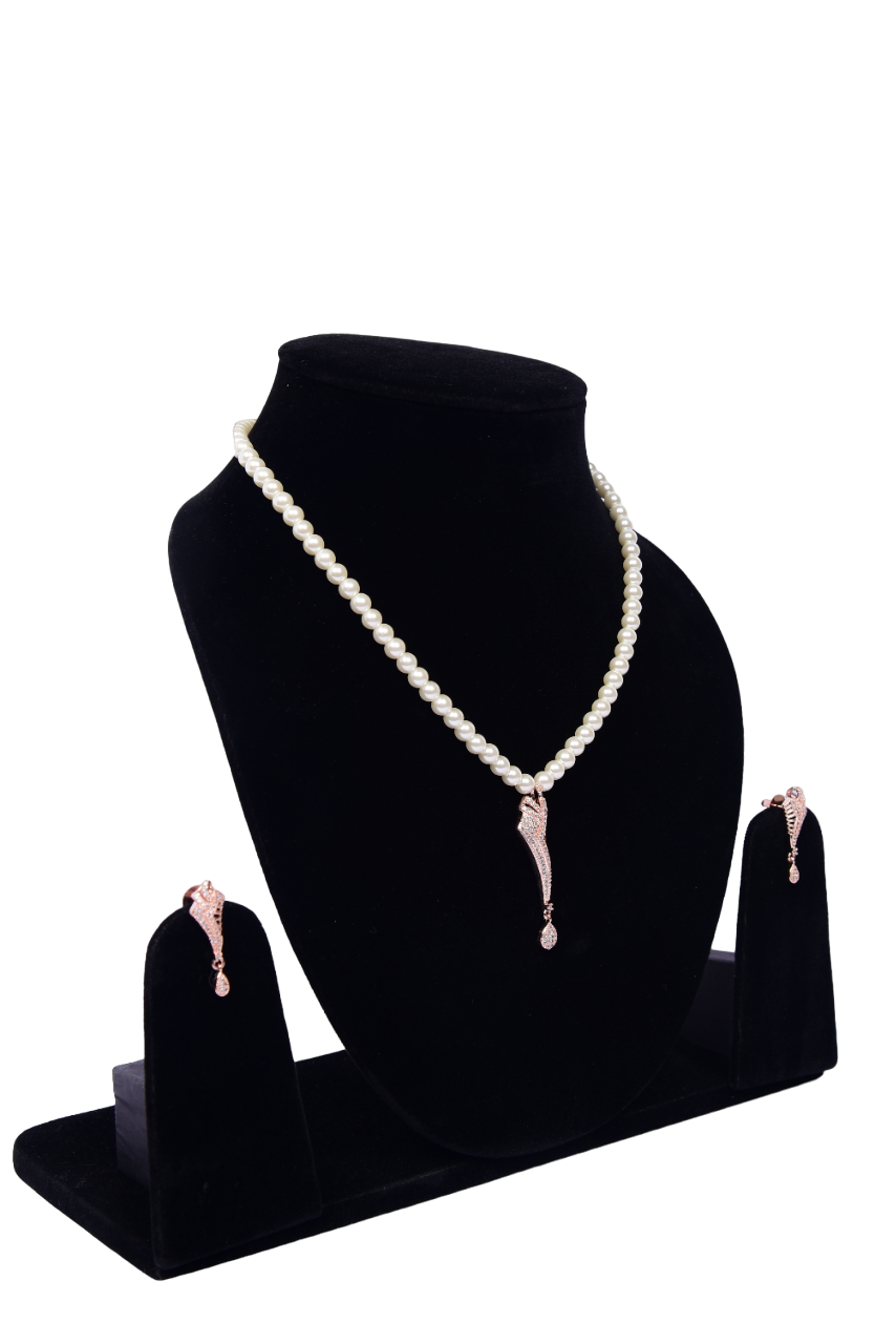 Namokriti Elegant Pearl Necklace Set with Rose Gold Pendant & Earrings – Timeless Classic for Women